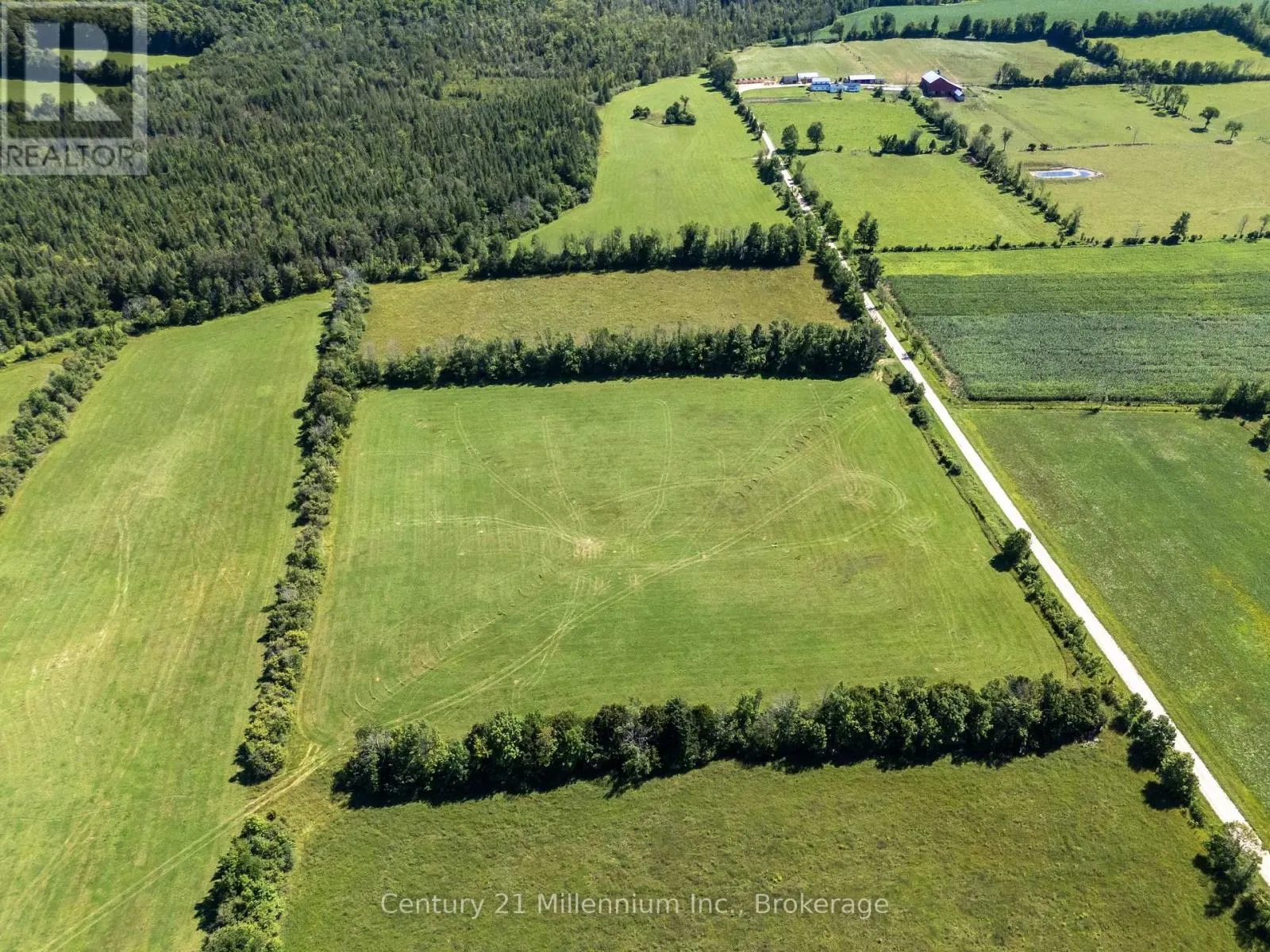 702174 SIDEROAD 5