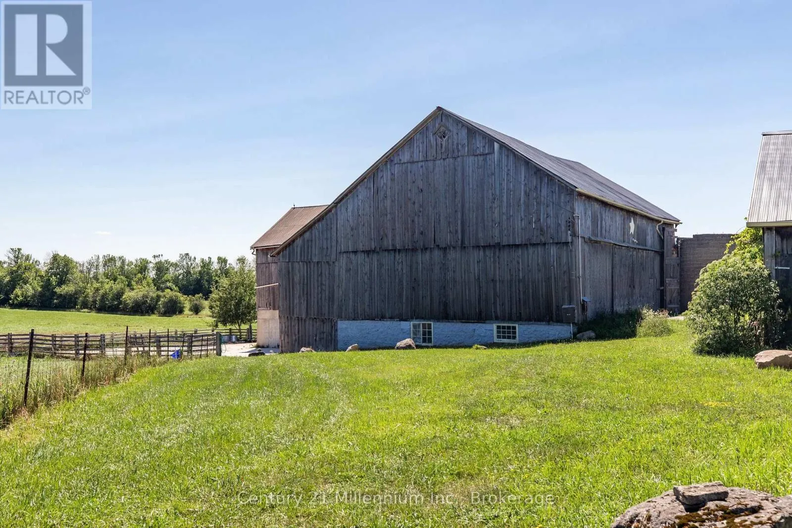 702174 SIDEROAD 5