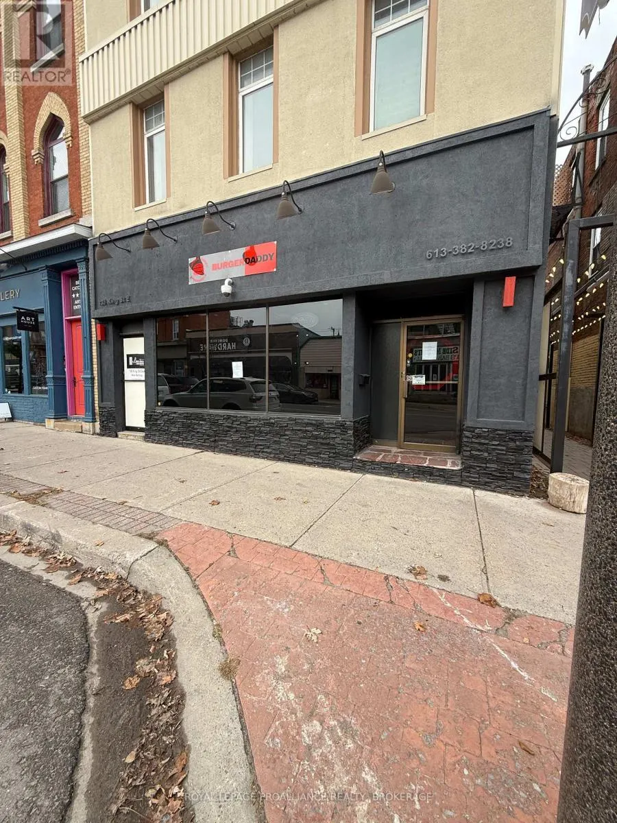 138 KING STREET E
