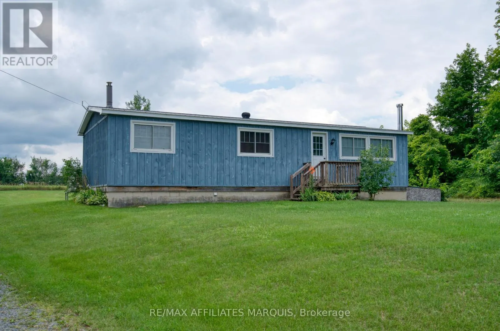 3826 BIG RIDEAU LAKE ROAD