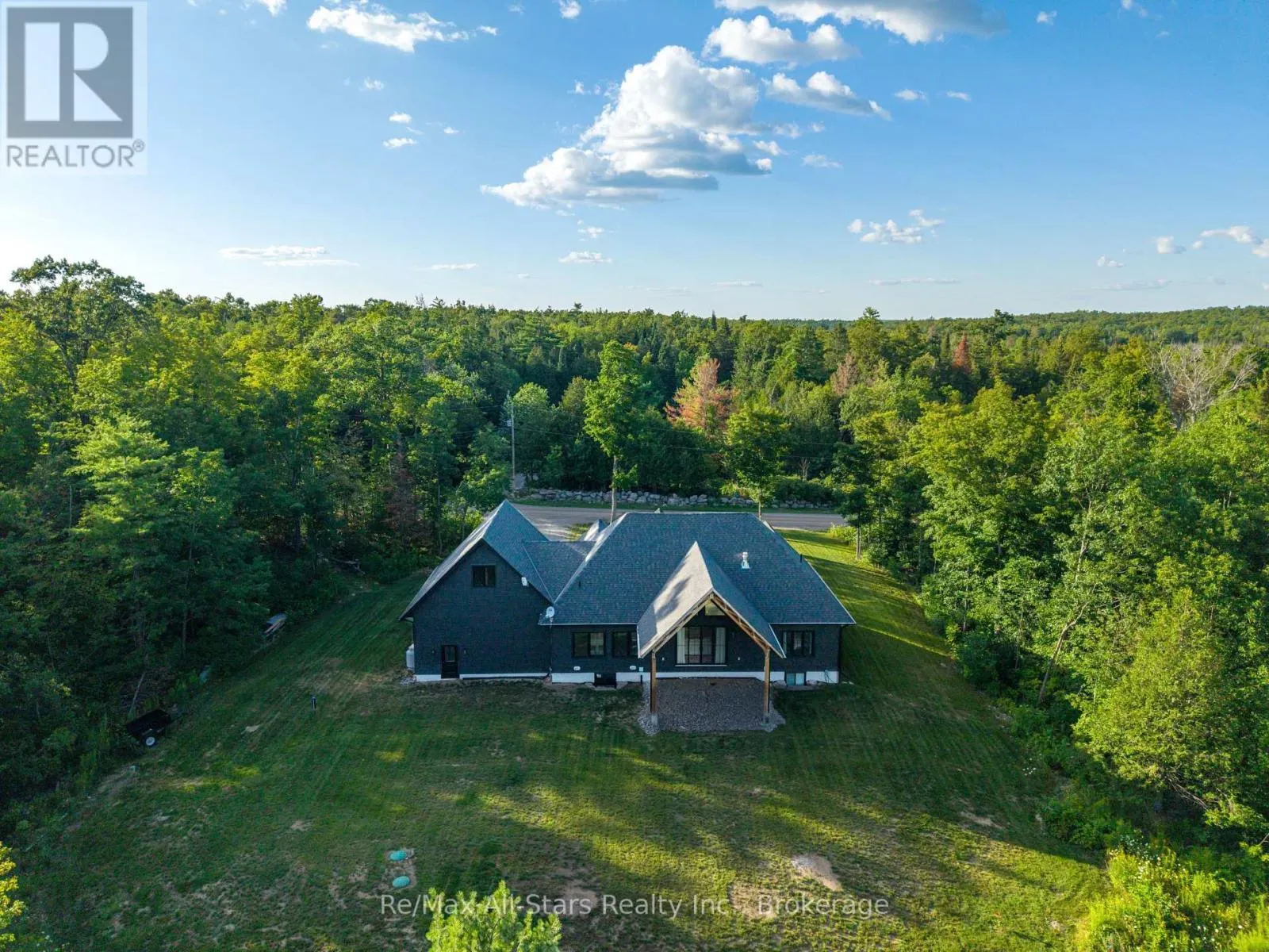 210 WHITE VALLEY ROAD