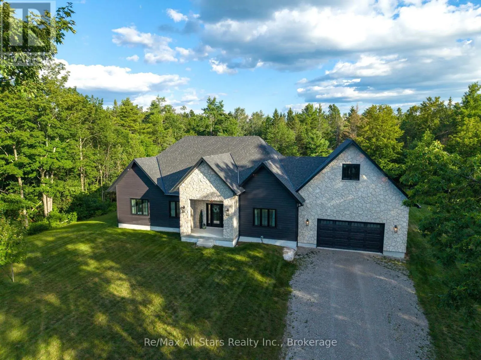 210 WHITE VALLEY ROAD