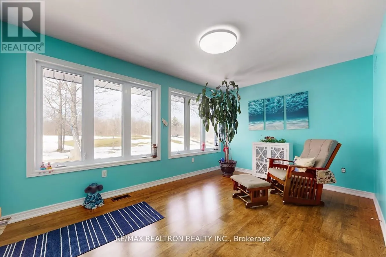 709 ROLAND ROAD