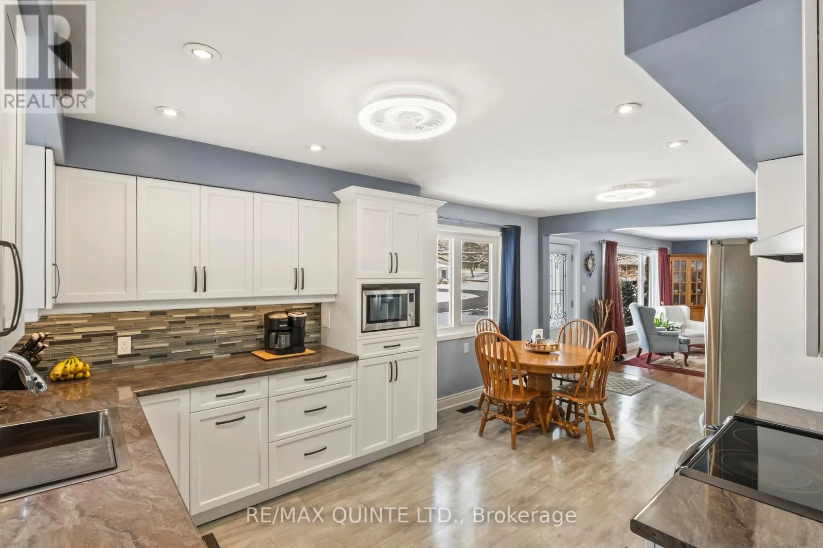 9 CHEER DRIVE