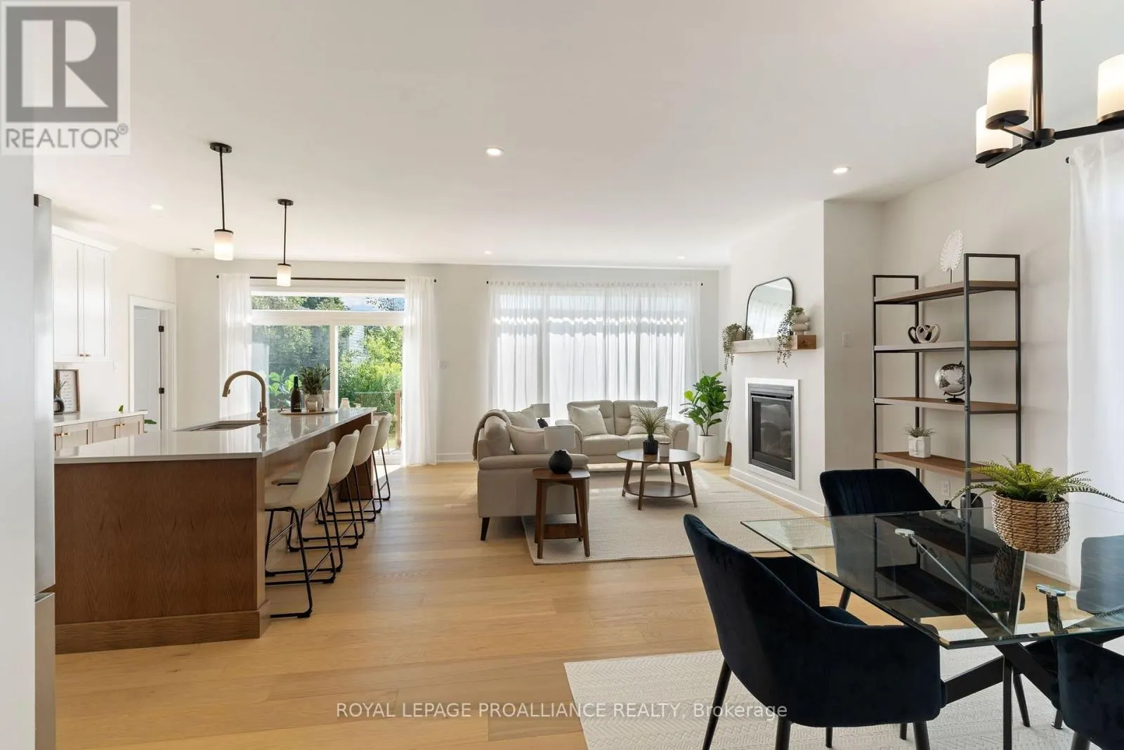 1070 TURNER DRIVE