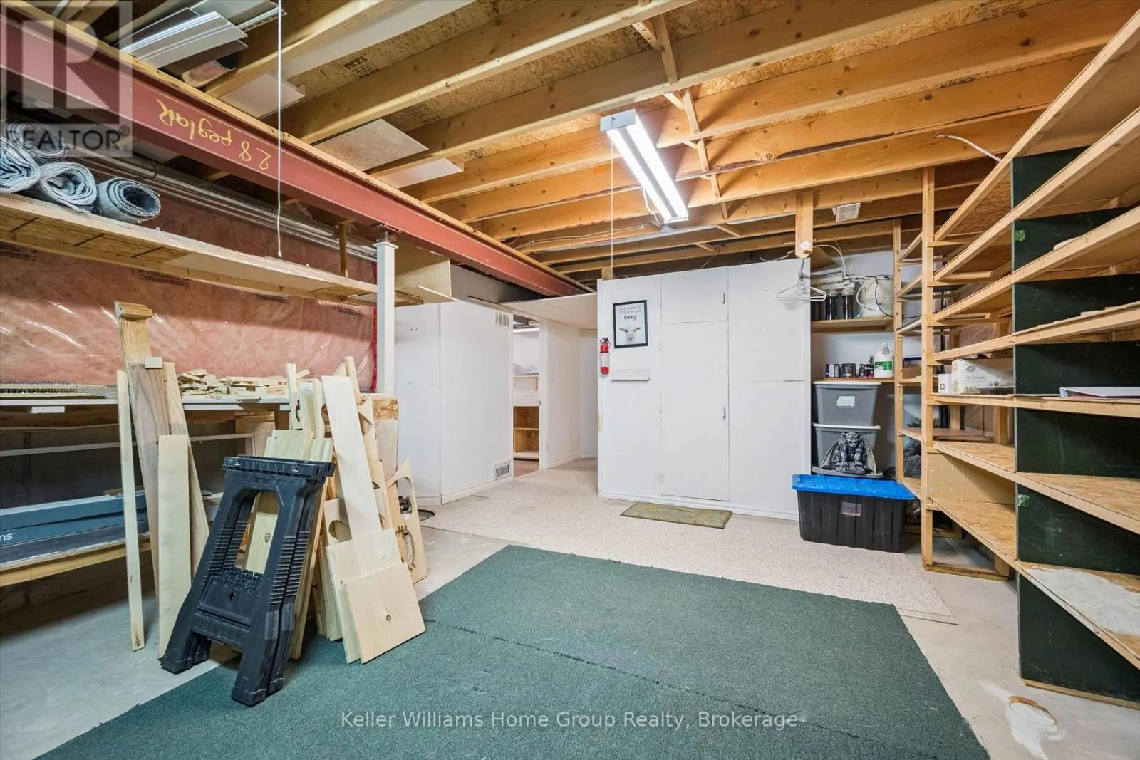 28 PEGLAR CRESCENT