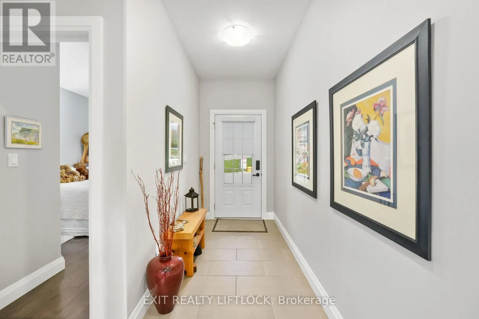 10 - 68 BLOSSOM COURT #10