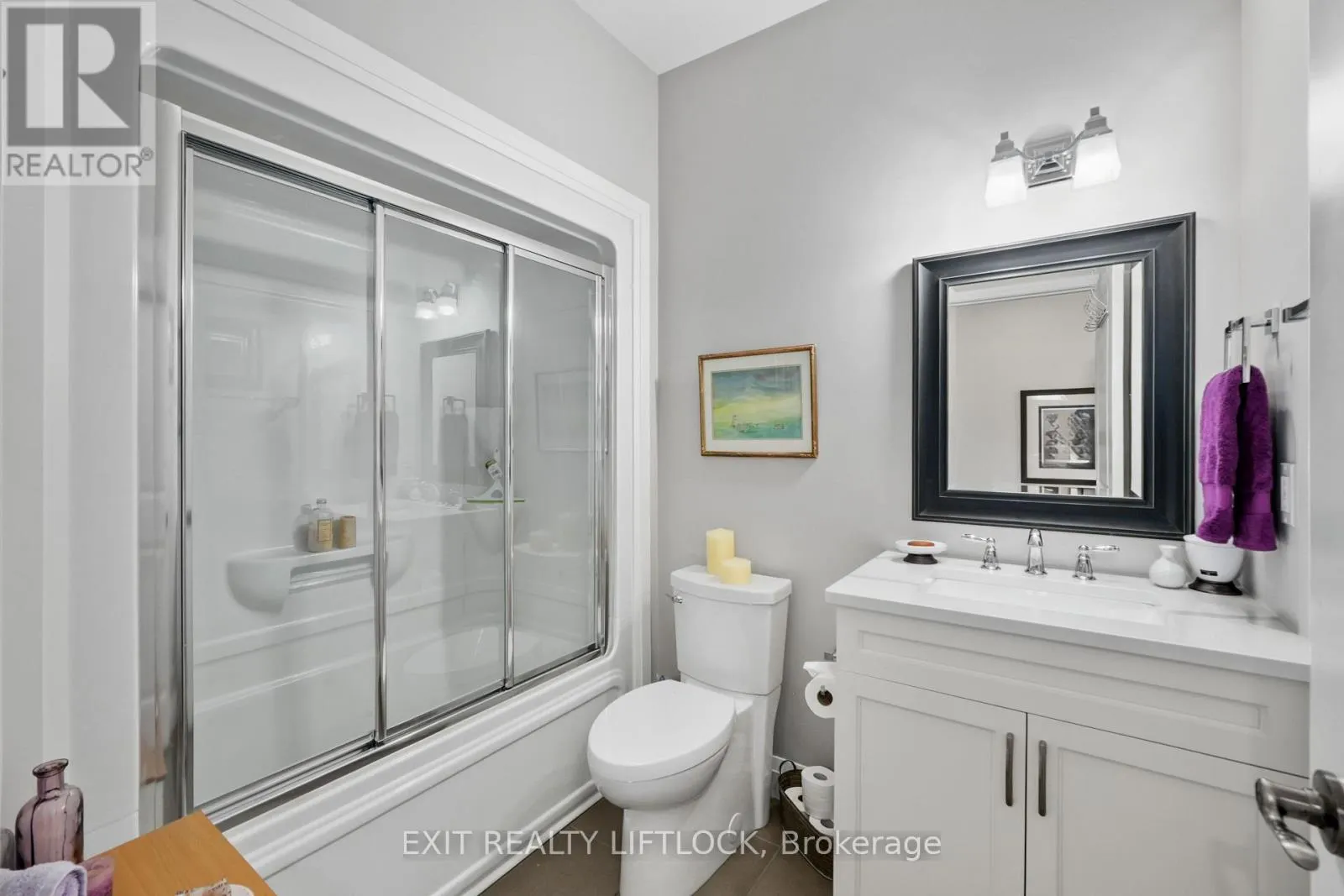 10 - 68 BLOSSOM COURT #10