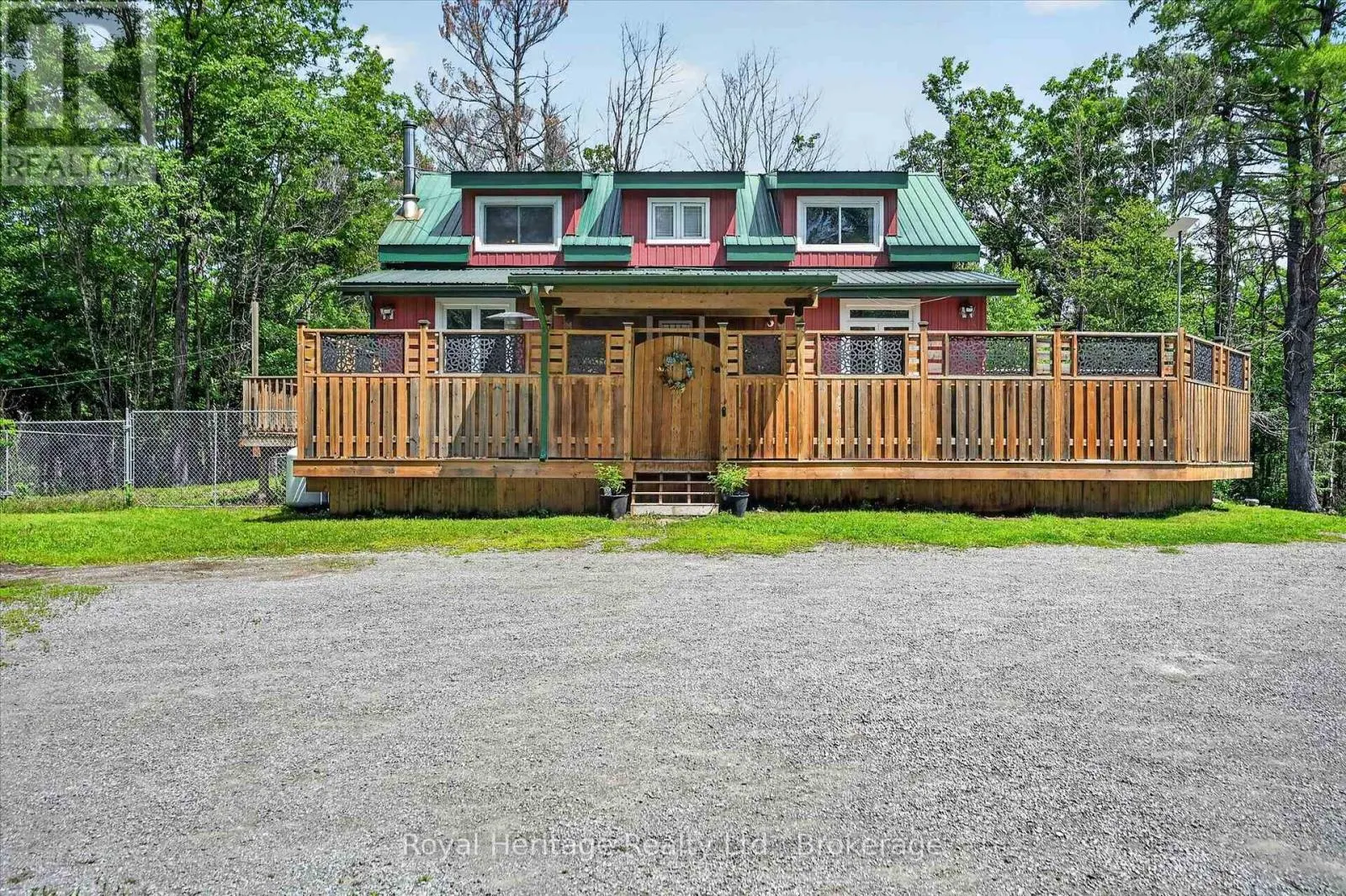 82 KENNEDY DRIVE
