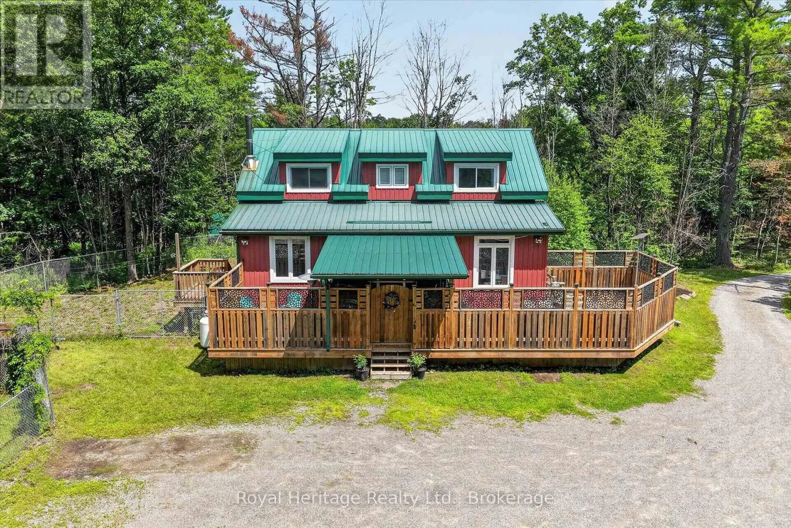 82 KENNEDY DRIVE