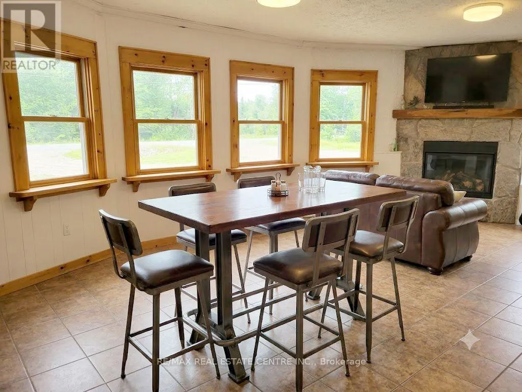 2803 HIGHWAY 60 HIGHWAY E