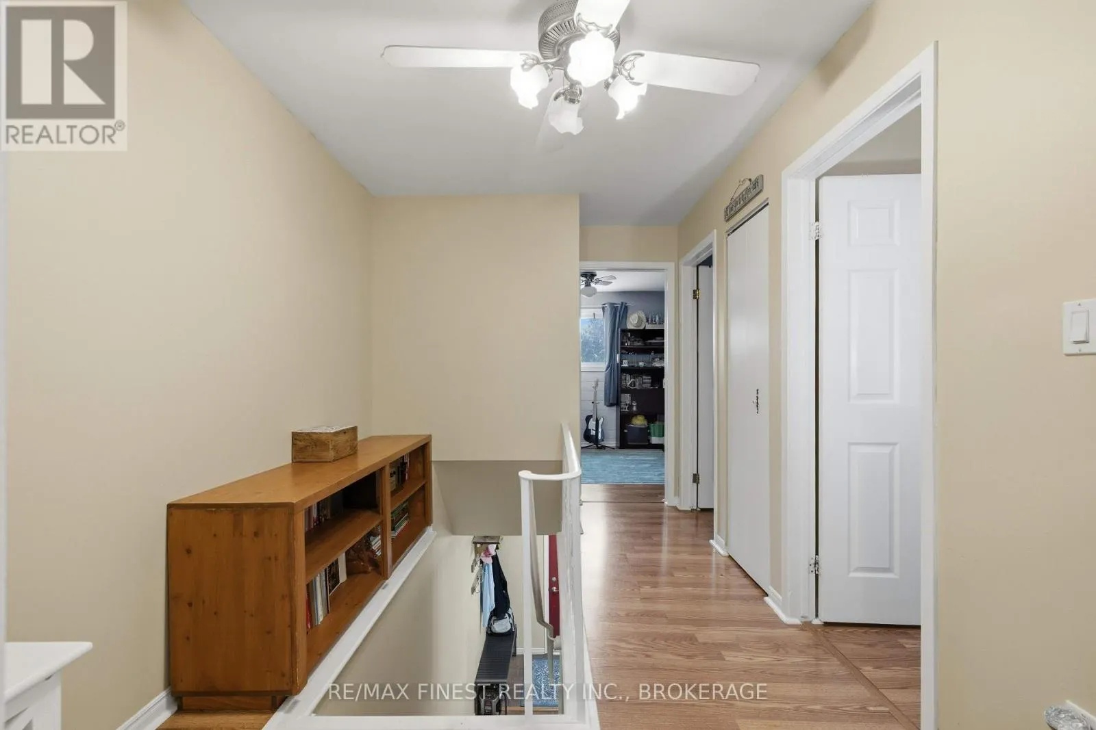 780 CEDARWOOD DRIVE