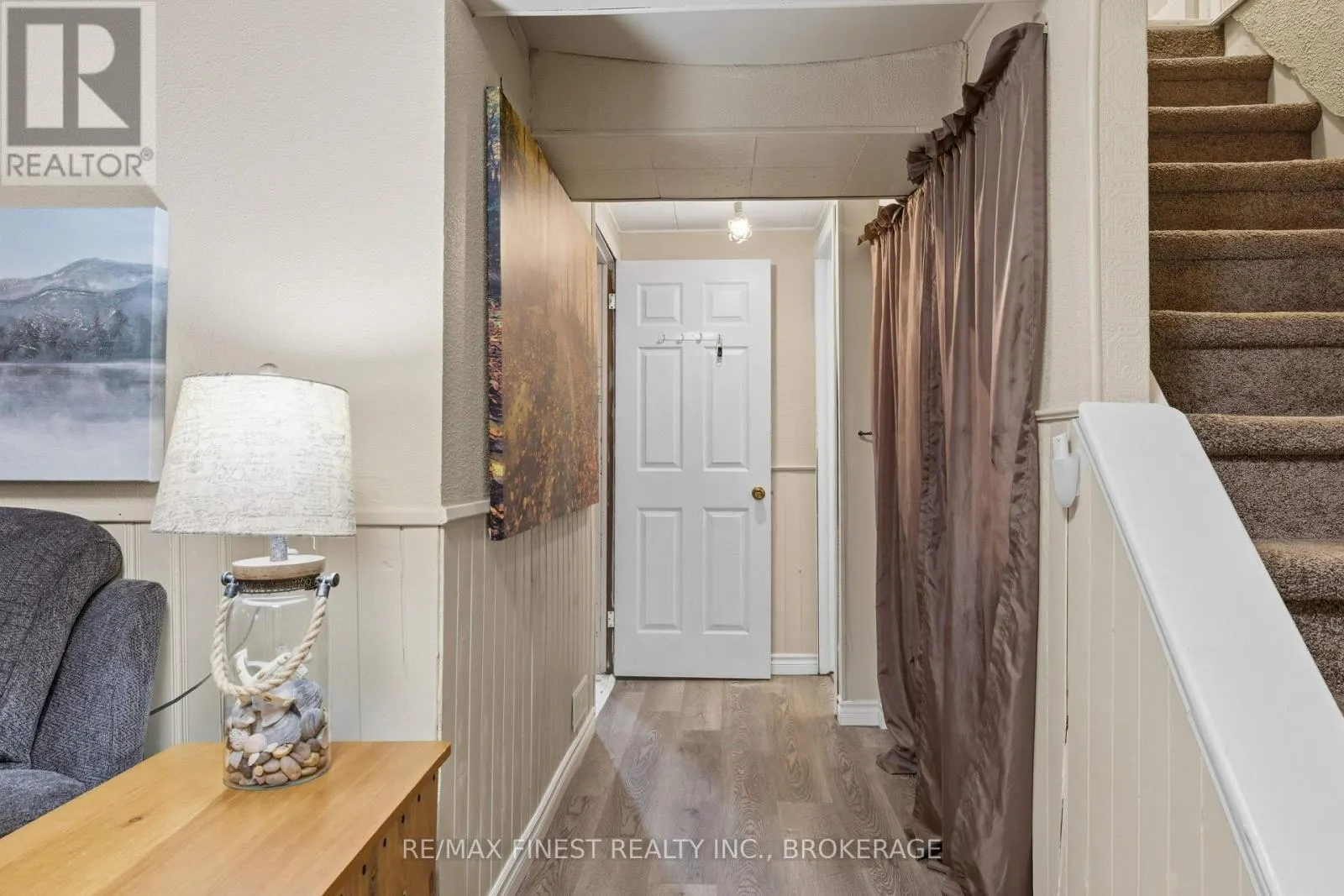 780 CEDARWOOD DRIVE