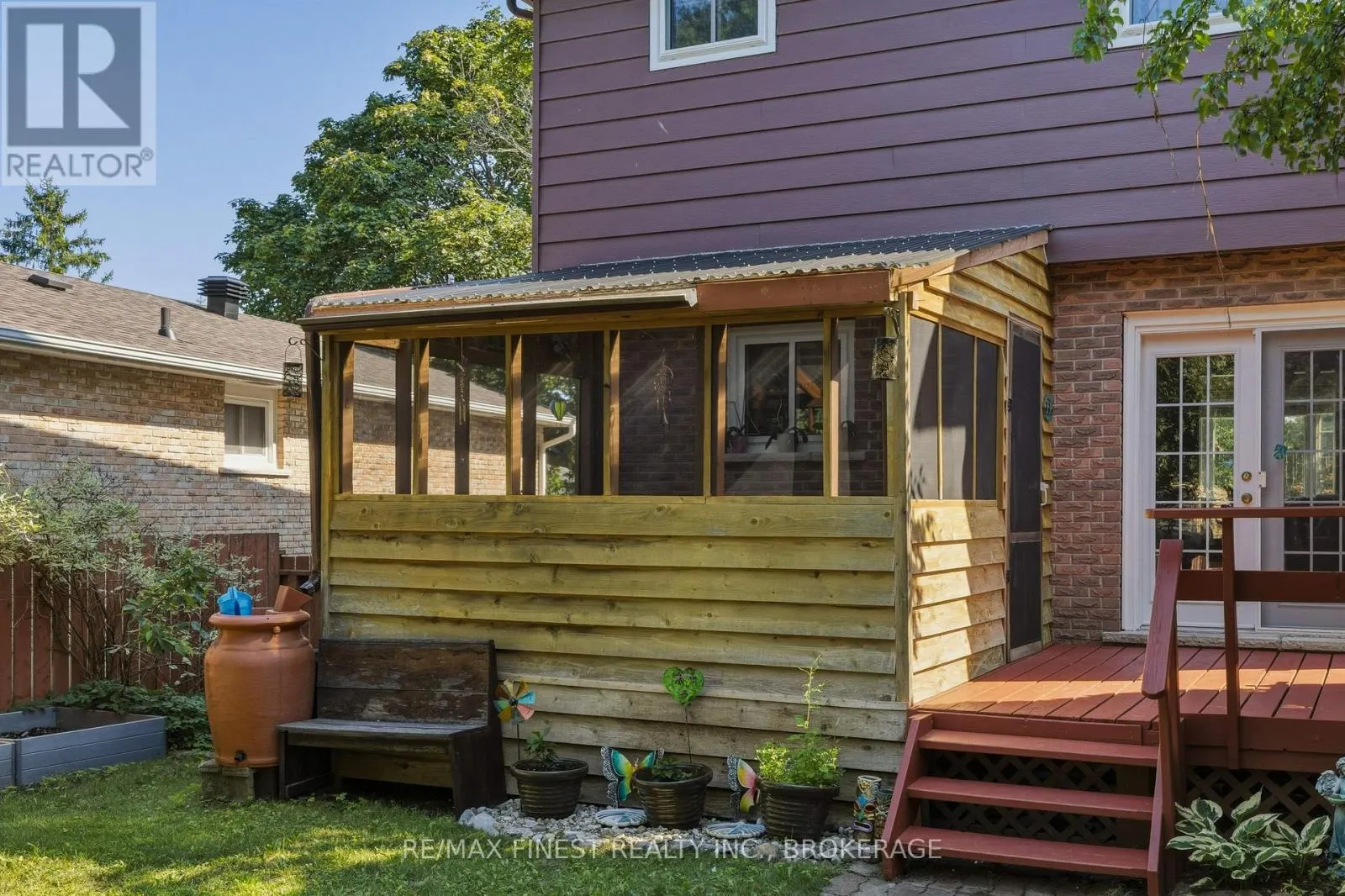 780 CEDARWOOD DRIVE