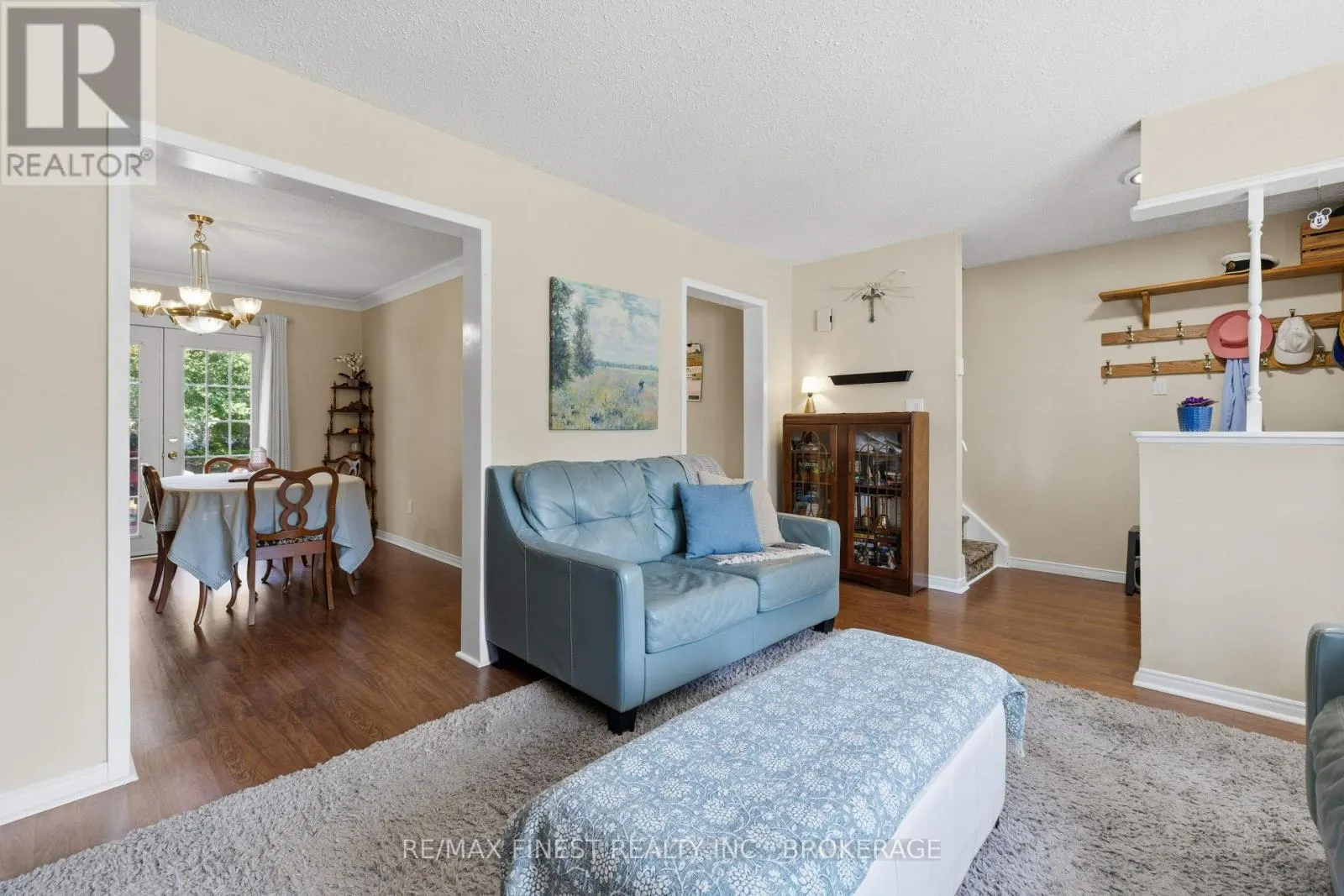 780 CEDARWOOD DRIVE
