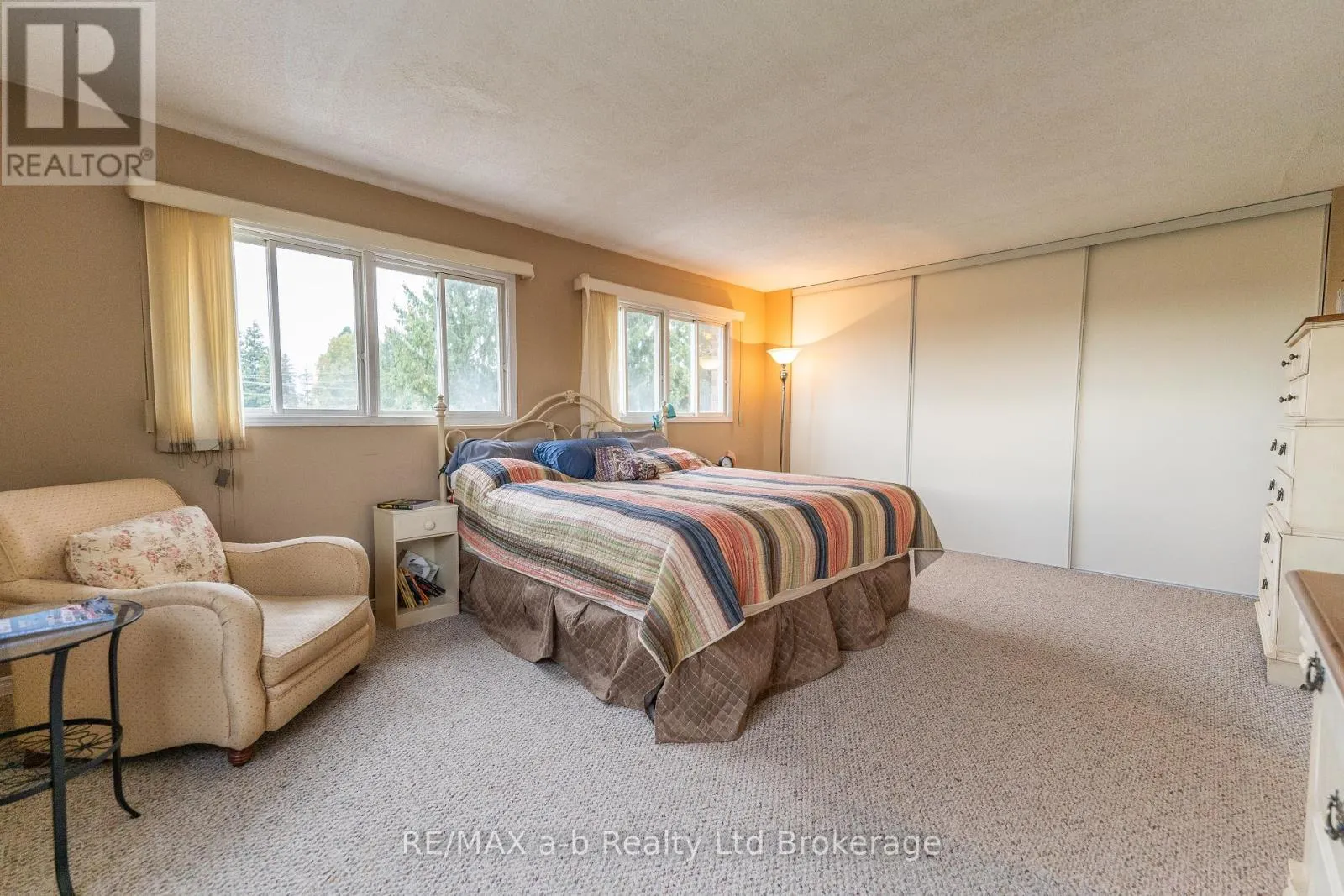 8 - 19 WREN COURT #8