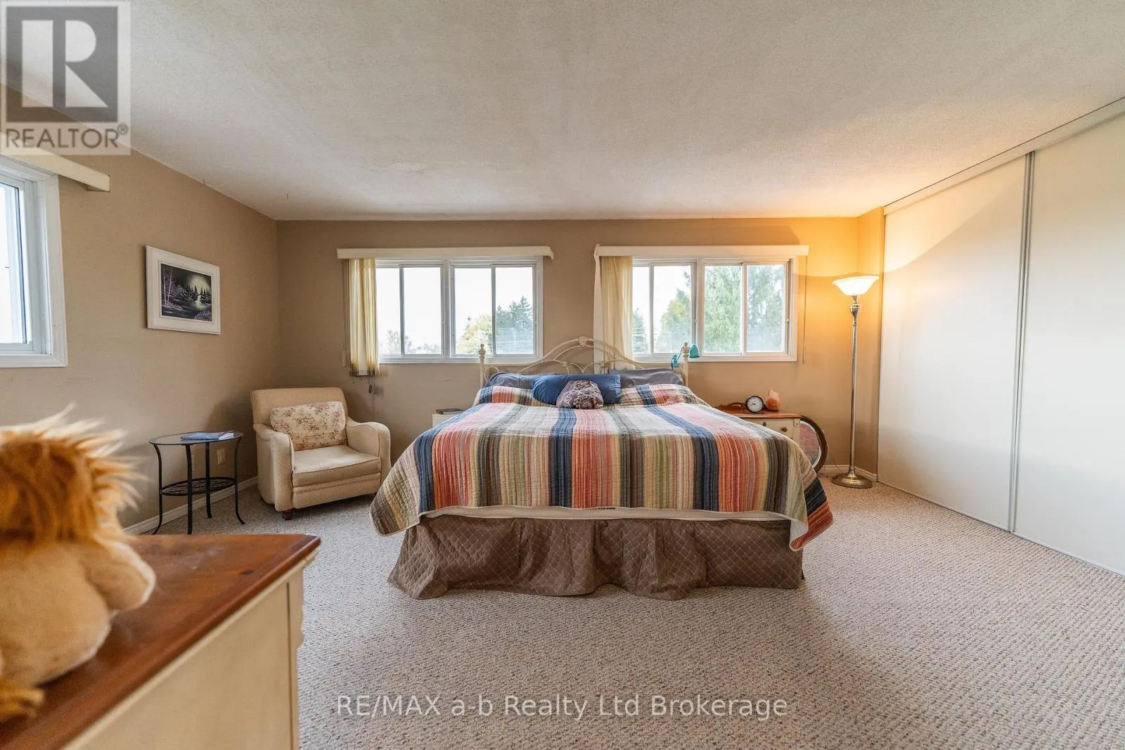 8 - 19 WREN COURT #8