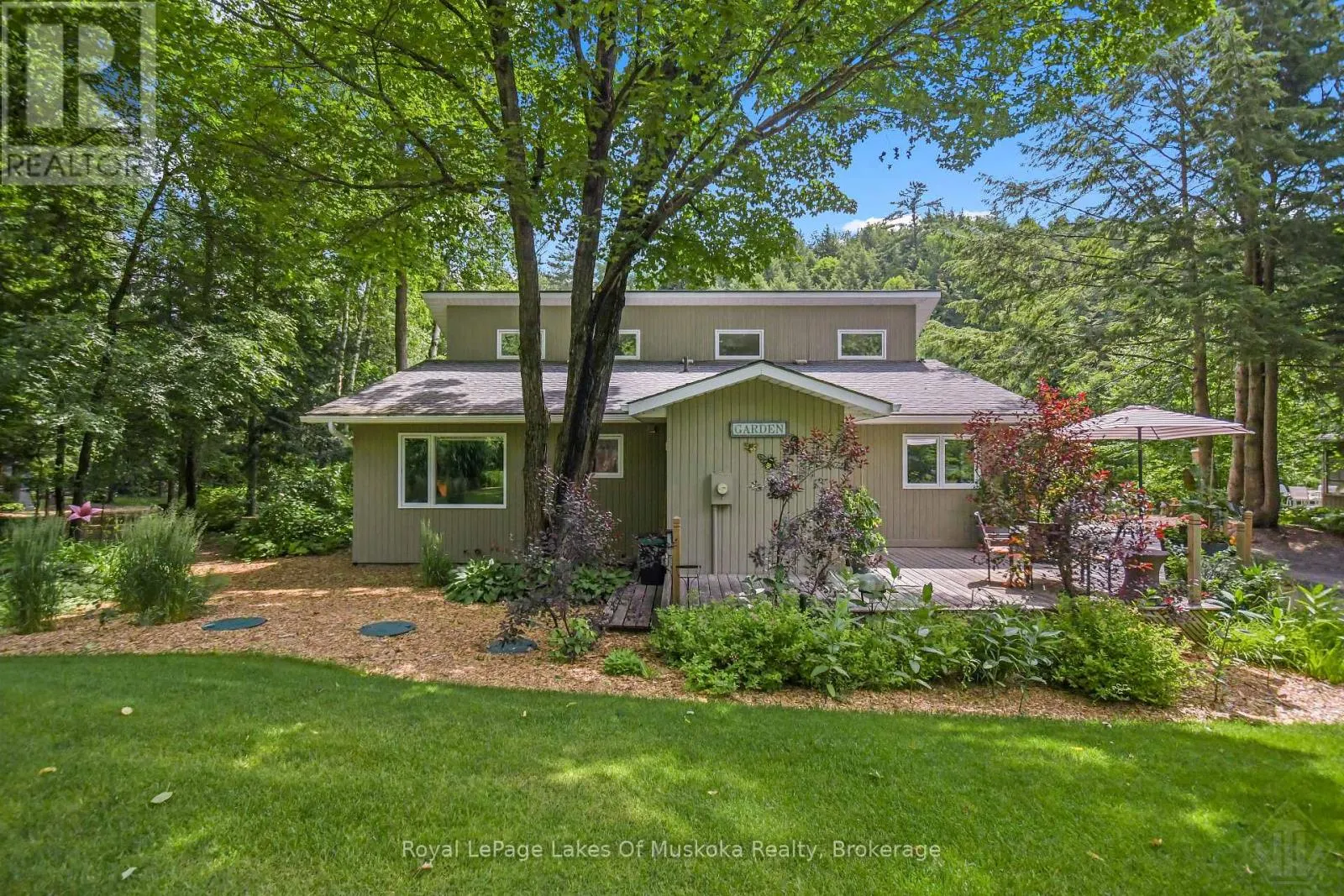 15 SUMMER LANE
