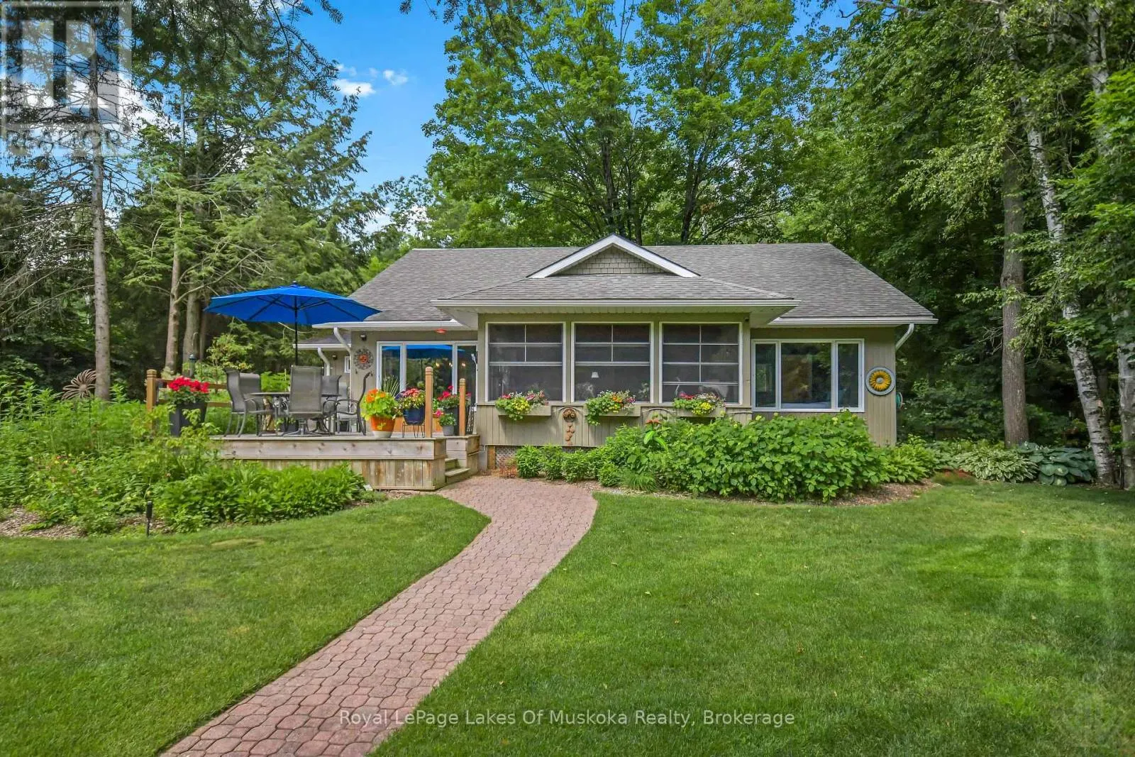 15 SUMMER LANE