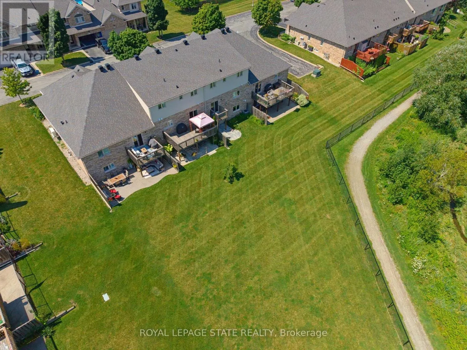 17 - 310 SOUTHBROOK DRIVE