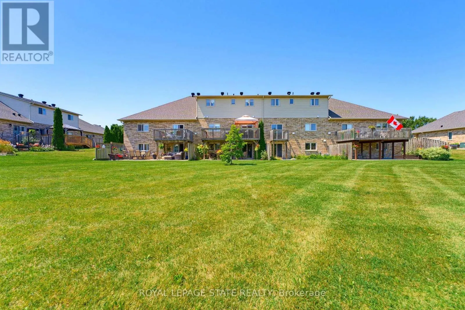 17 - 310 SOUTHBROOK DRIVE