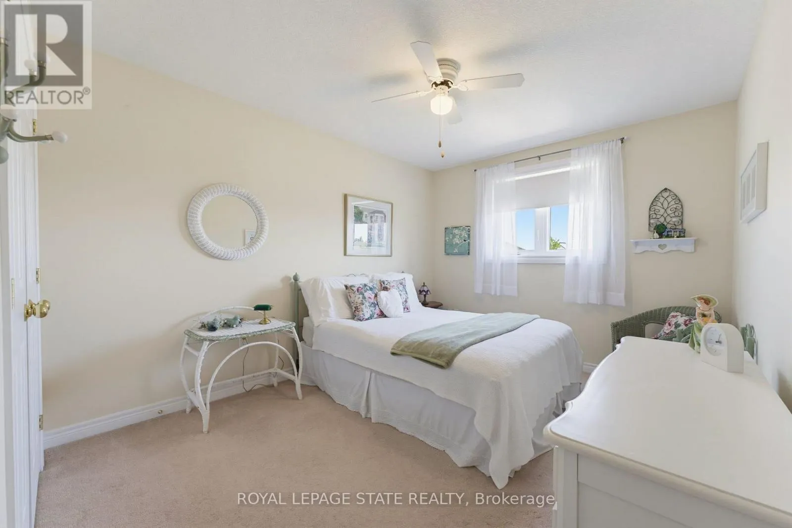 17 - 310 SOUTHBROOK DRIVE