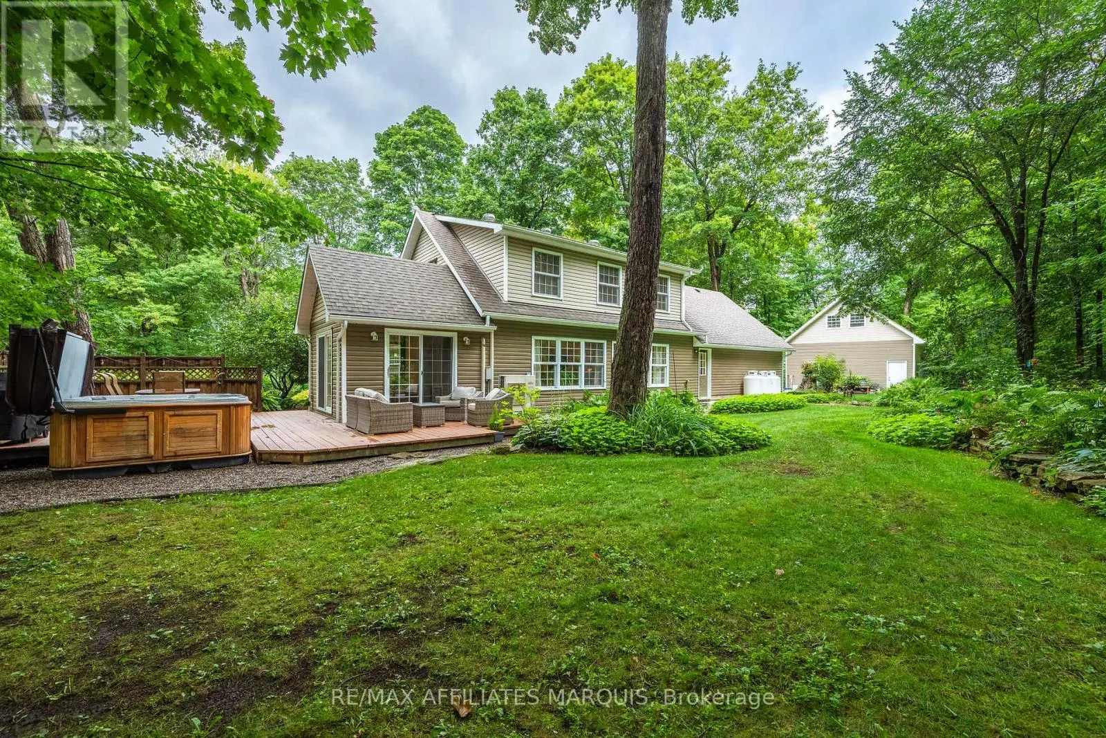 99 OLD KINGSTON ROAD