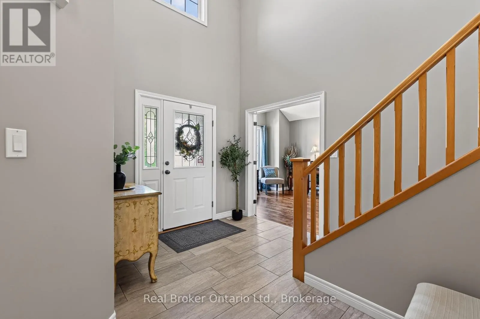 162 KINGFISHER AVENUE