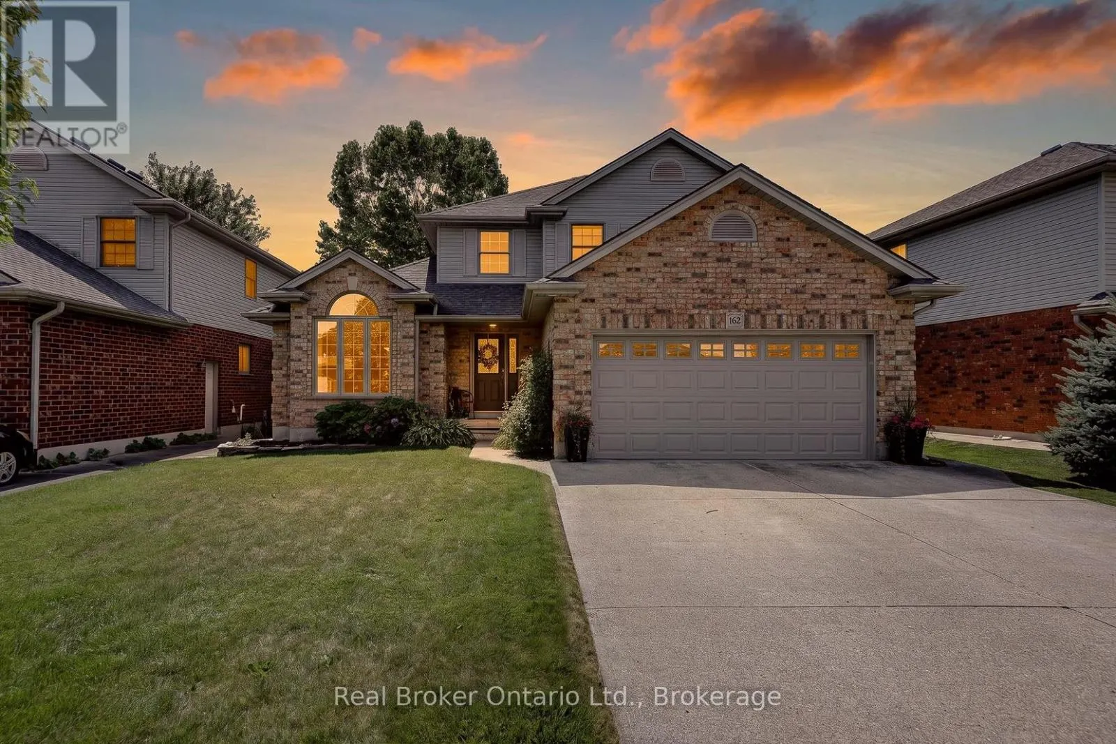 162 KINGFISHER AVENUE