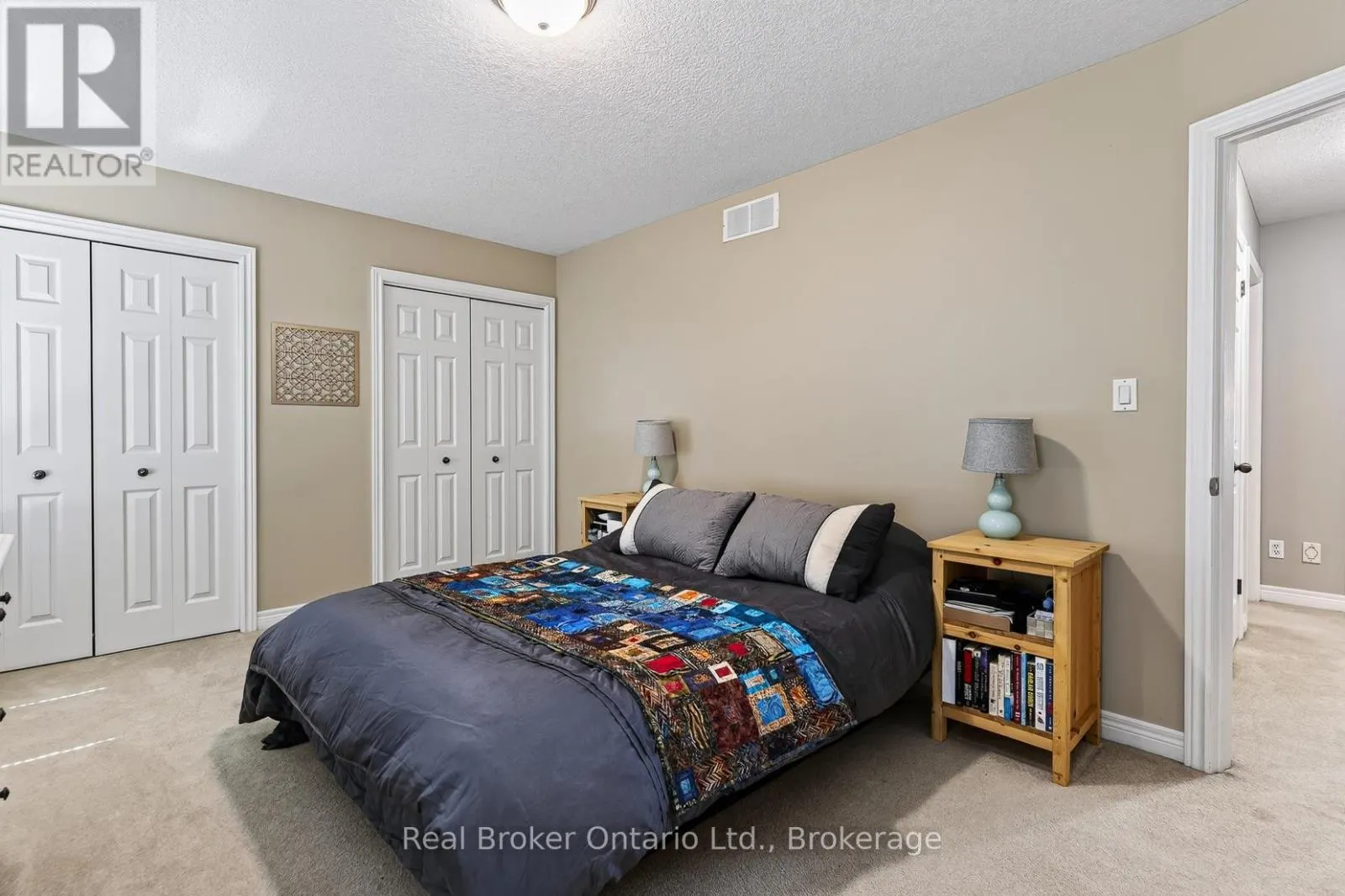 162 KINGFISHER AVENUE