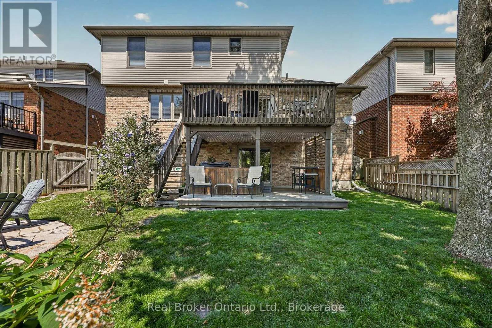 162 KINGFISHER AVENUE