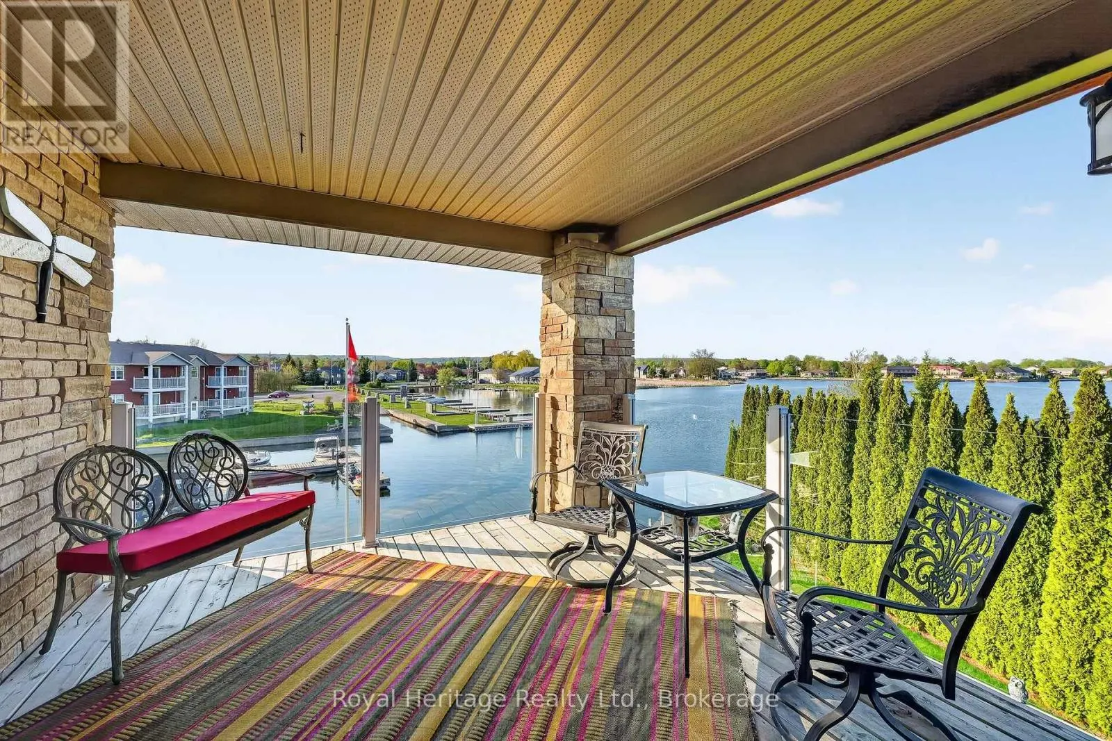 32 EDGEWATER DRIVE
