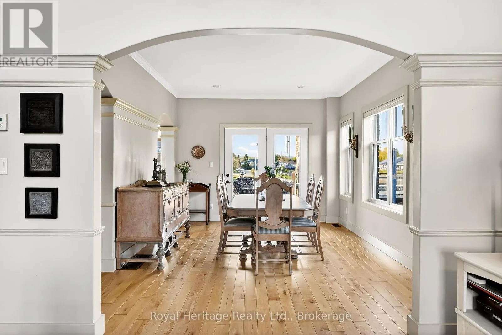 32 EDGEWATER DRIVE