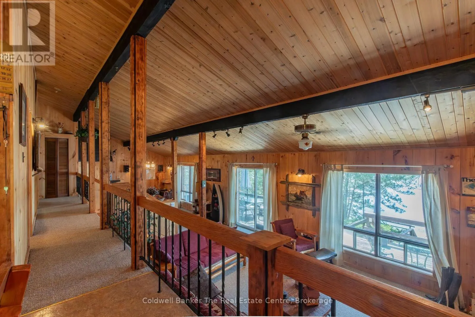 1077 MISTY LANE