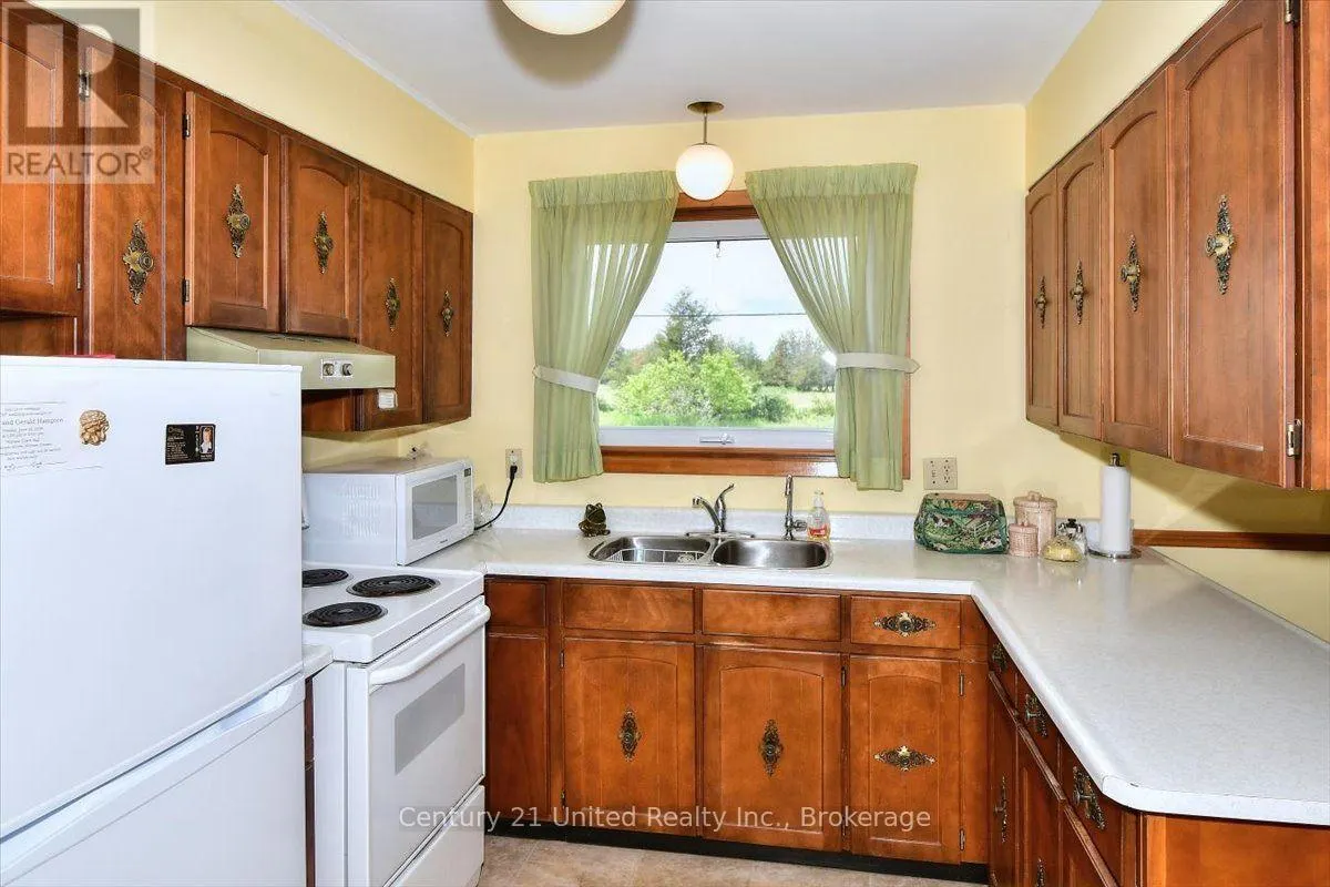1541 COUNTY ROAD 4