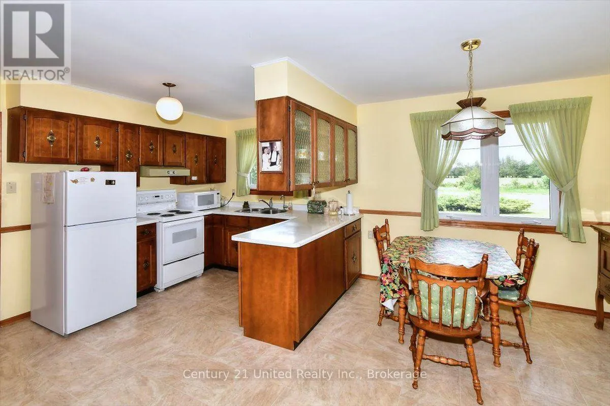 1541 COUNTY ROAD 4