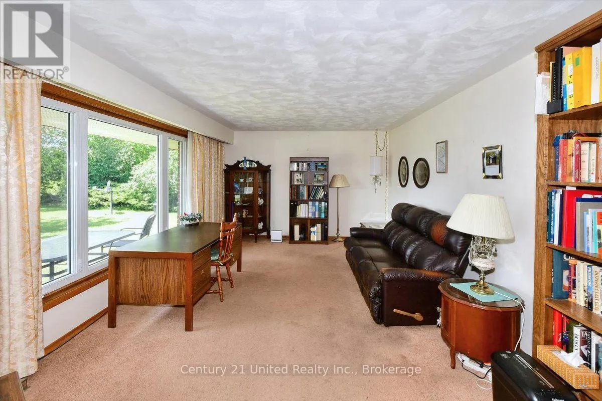 1541 COUNTY ROAD 4
