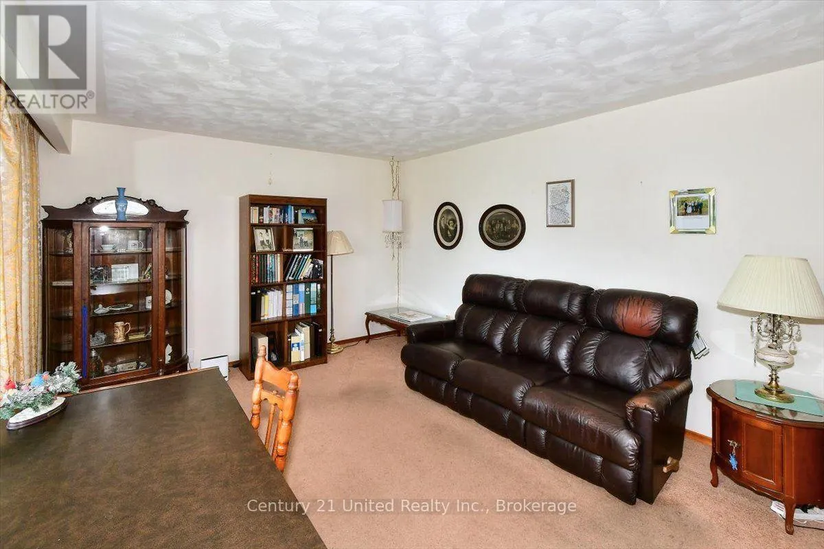 1541 COUNTY ROAD 4