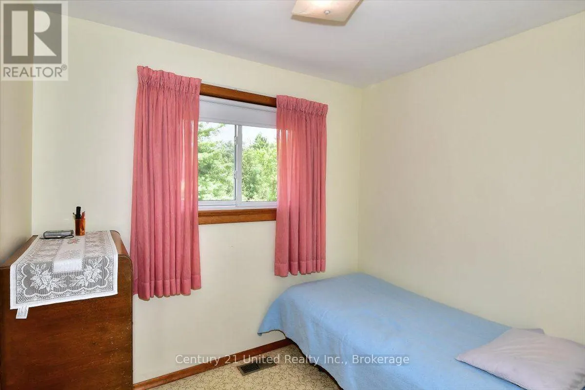 1541 COUNTY ROAD 4