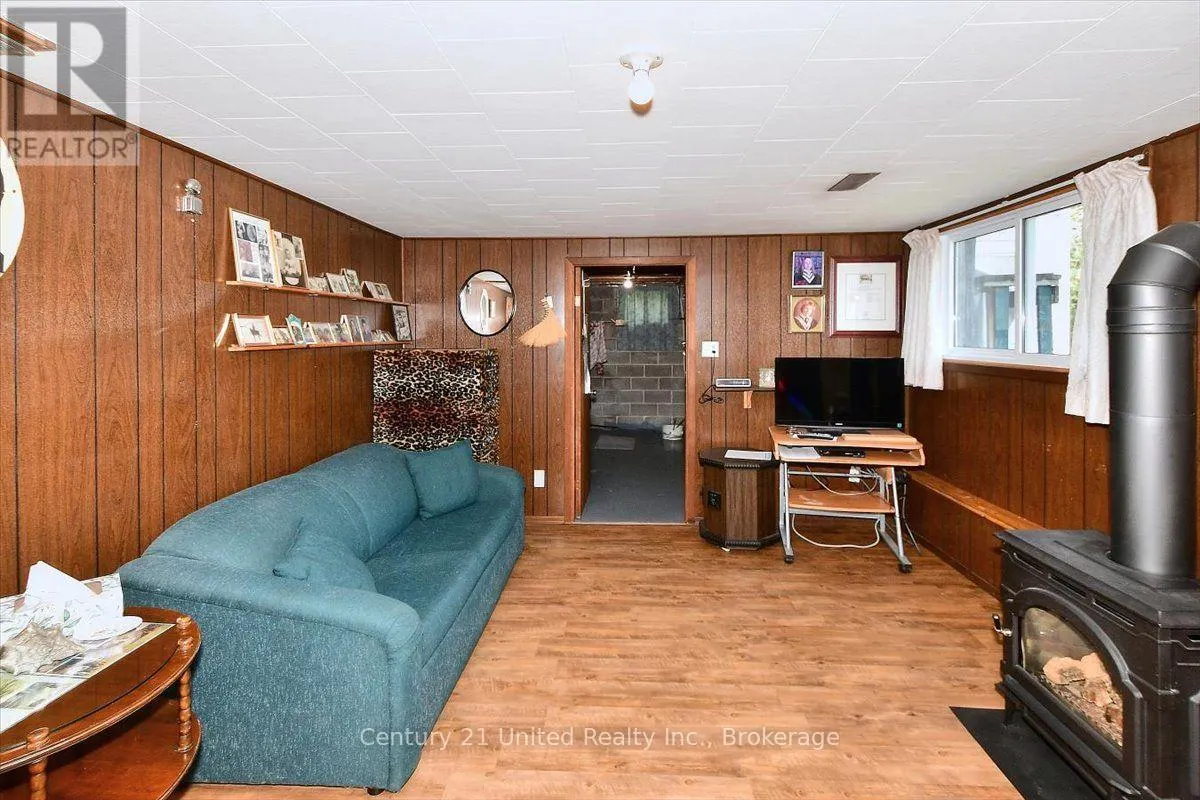 1541 COUNTY ROAD 4