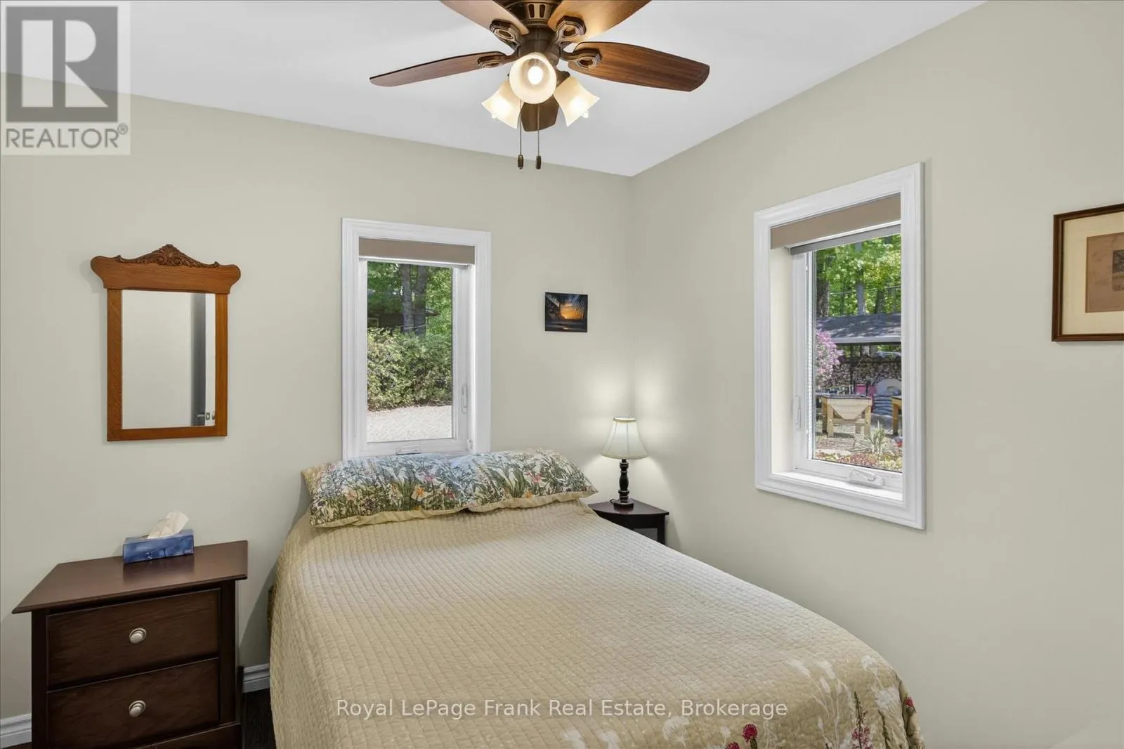 944 BIRCHCLIFF DRIVE