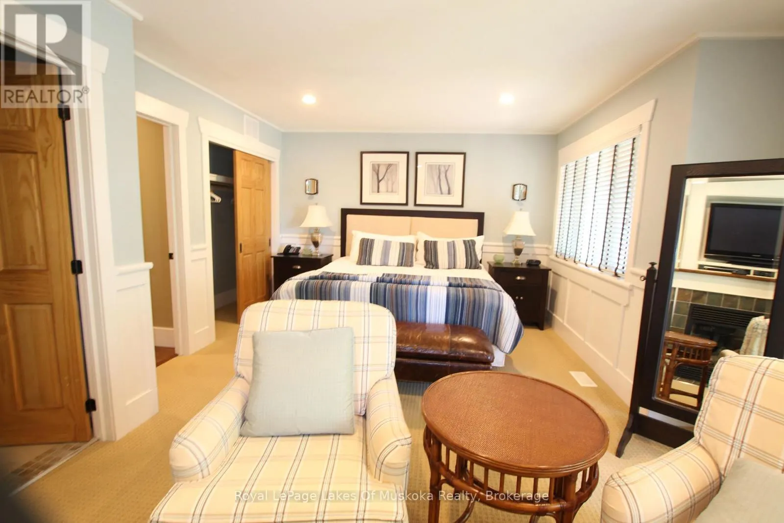 V3, W8 - 1020 BIRCH GLEN ROAD #V3, W8