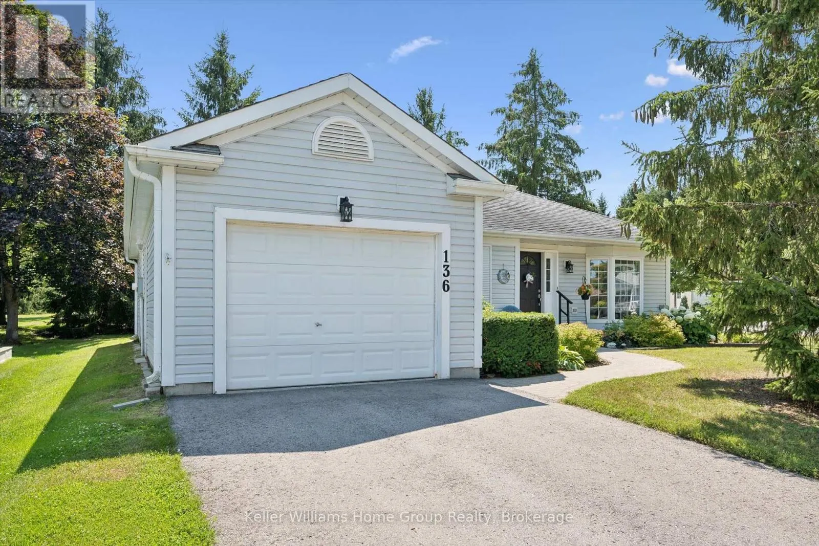 136 BRISTLECONE CRESCENT