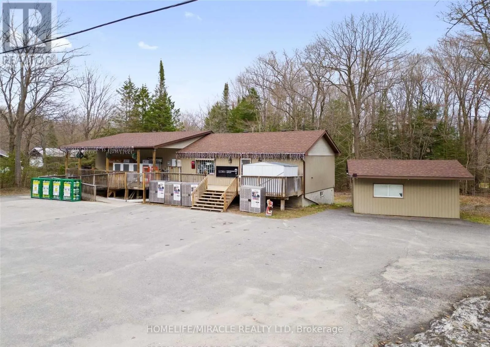 39 SANDY PLAINS ROAD N