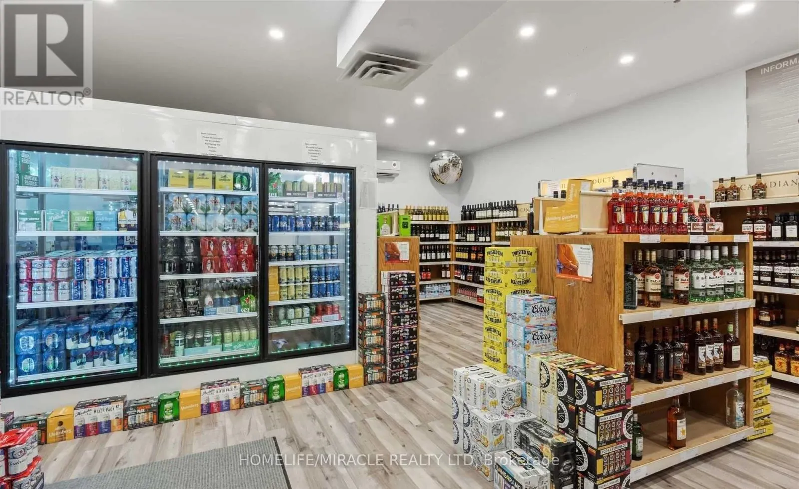 39 SANDY PLAINS ROAD N
