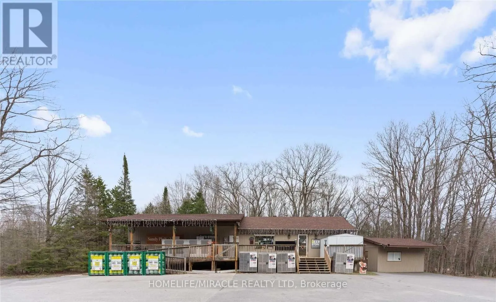 39 SANDY PLAINS ROAD N