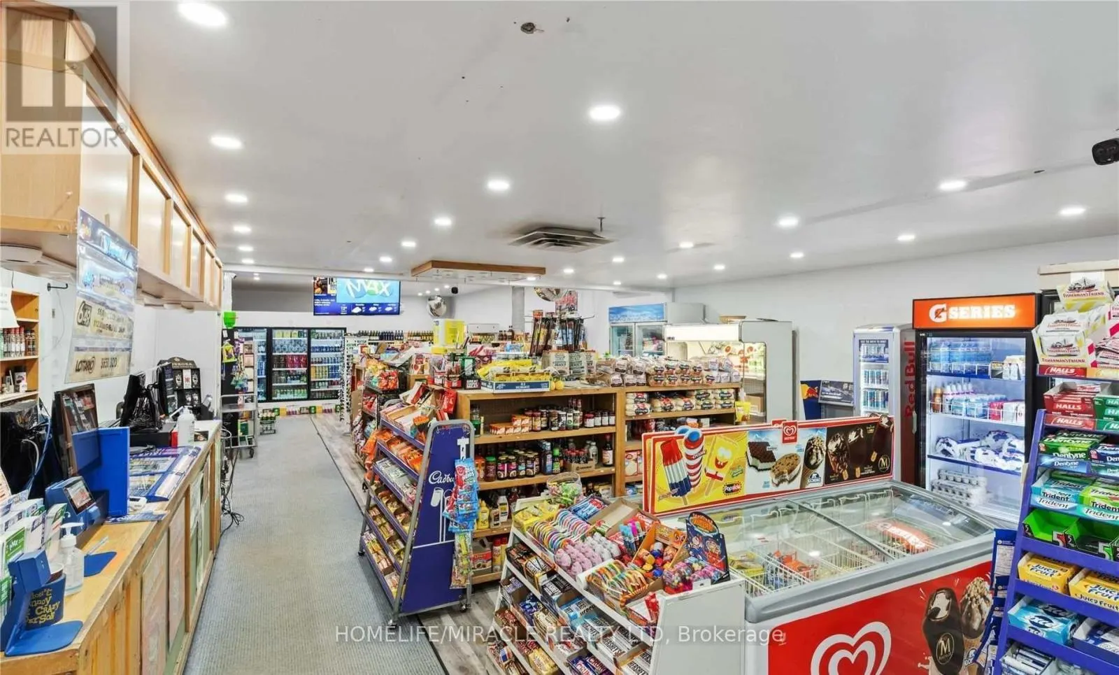 39 SANDY PLAINS ROAD N
