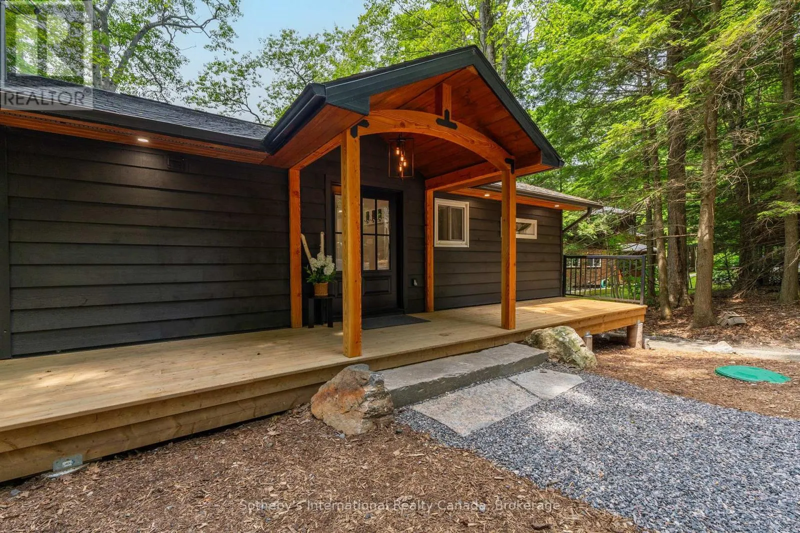 1023 STRACHAN POINT ROAD