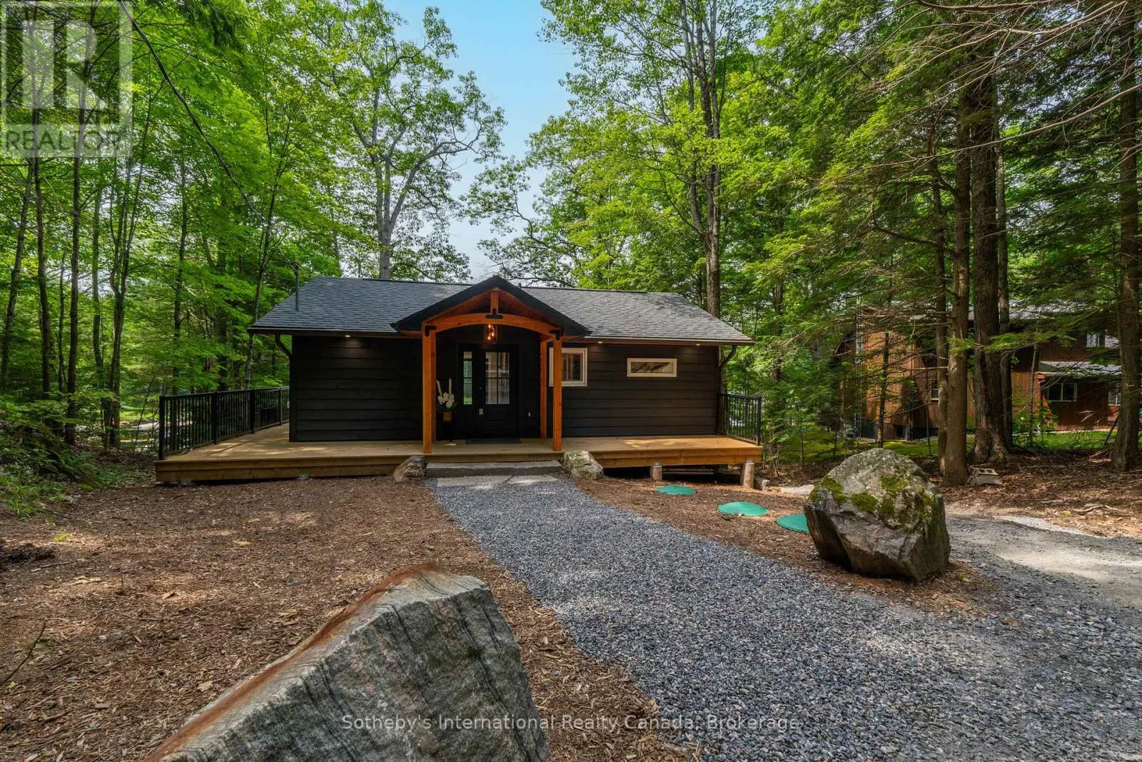 1023 STRACHAN POINT ROAD