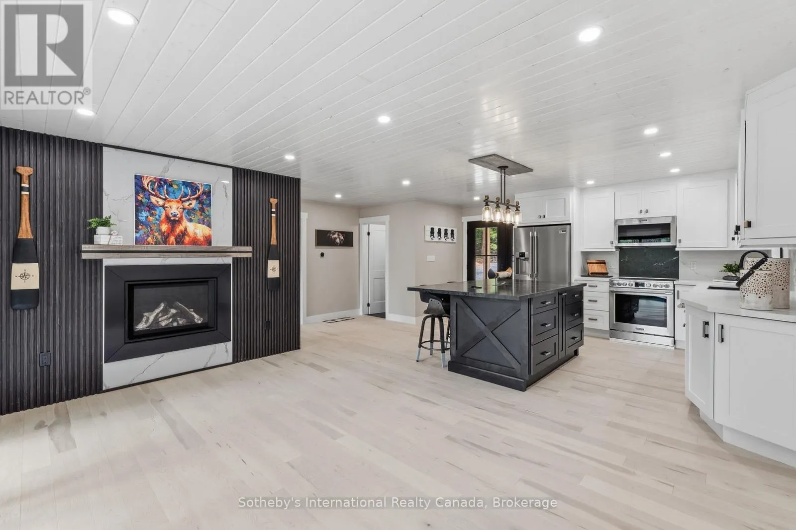 1023 STRACHAN POINT ROAD